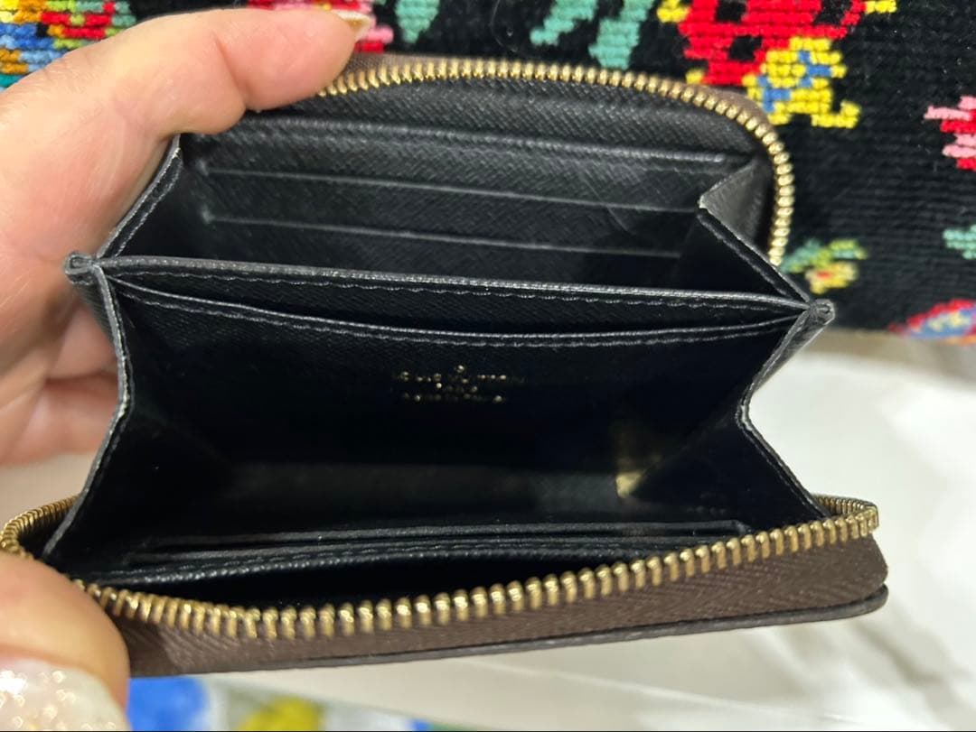 ルイヴィトンモノグラムジャイアントジッピイウォレット