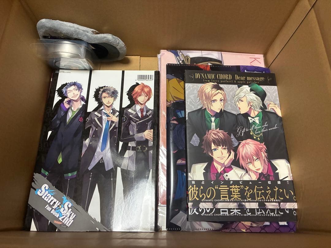 アニメ 漫画 大量 グッズ まとめ売り 缶バッジ カード アクリルスタンド