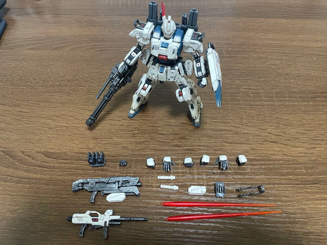 完成品】1/144海外プラモデル、イージーエイト(easy8、黒船社) - メルカリ