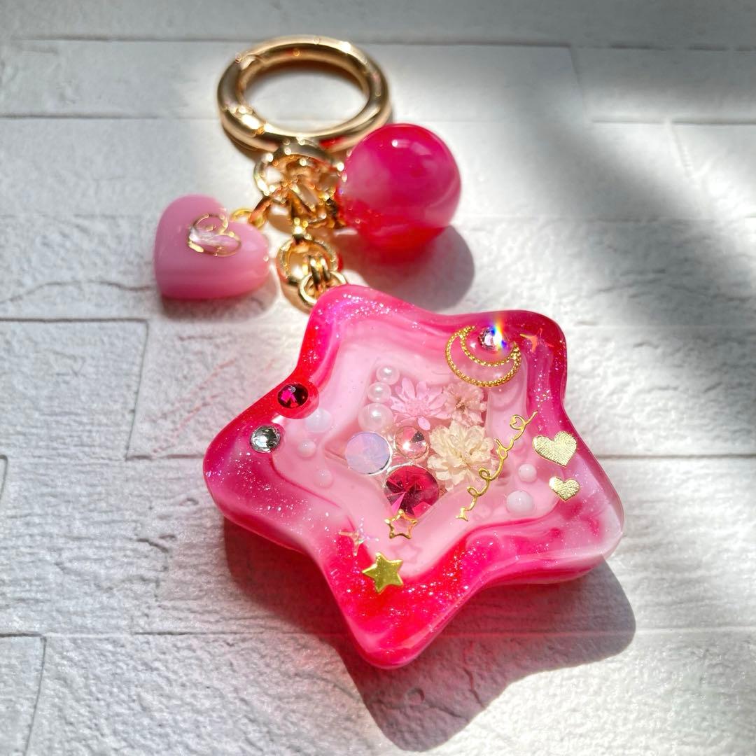 mimikoページ　名入れチャーム　らレジンキーホルダー