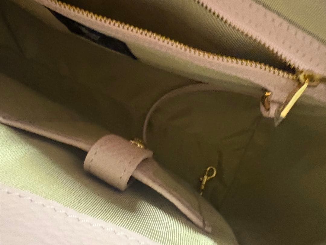 A.D.M.Jバック　濃紺＆淡いピンク