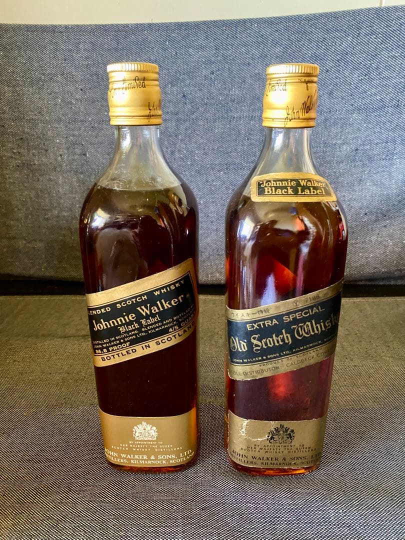 未開封ジョニーウォーカー ブラック金キャップ 白紋章黒ラベル古酒希少