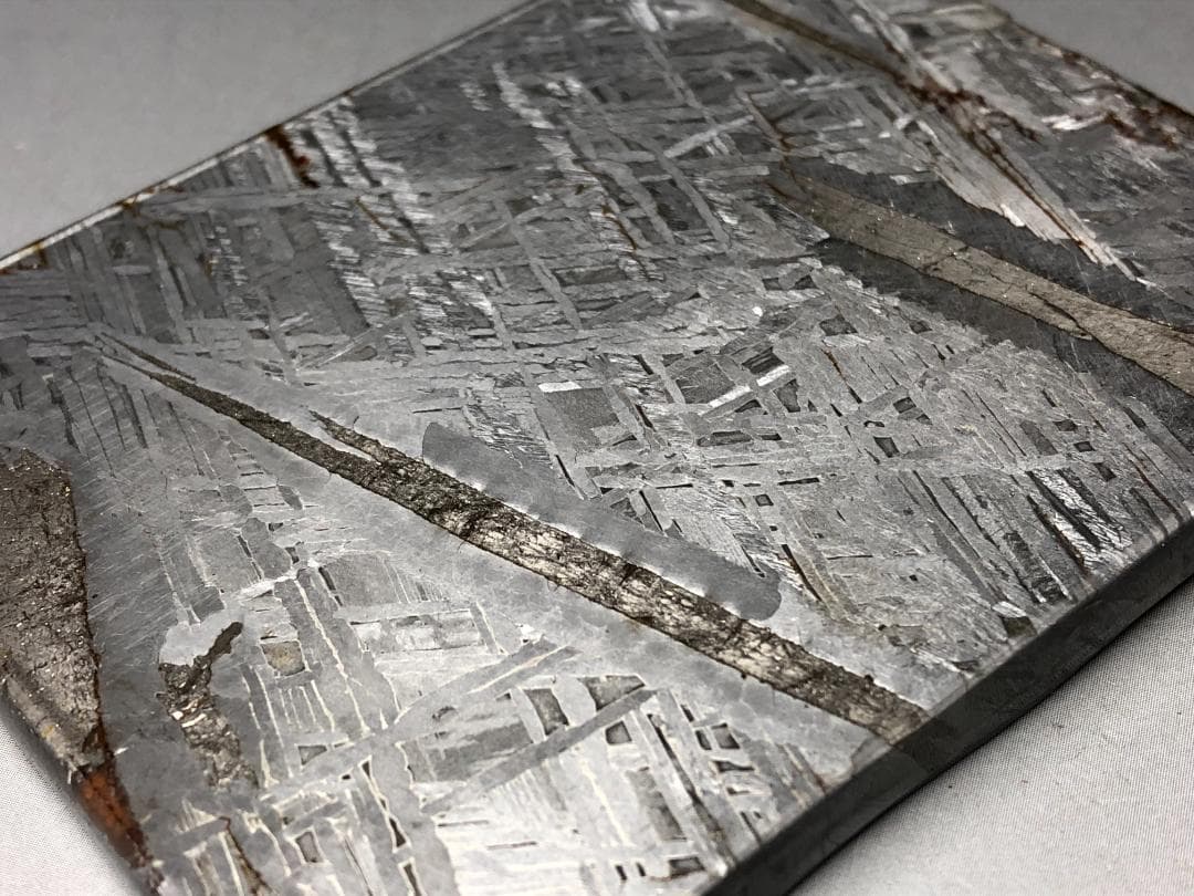 アルタイ隕石 鉄隕石 メテオライト鉄隕石 原石 重さ約263g