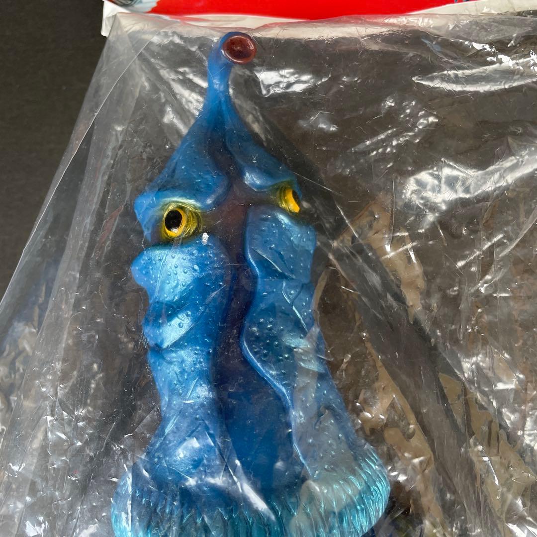 ベアモデルハイパーホビー限定 ジャイアントケムール人観覧車付き未開封品