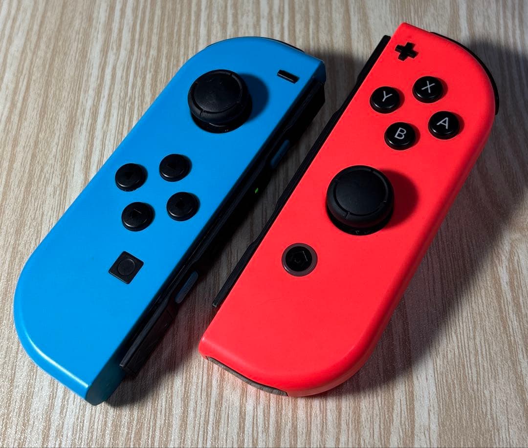 K*n様 Nintendo Switch 【完品】　原文を読んでください。