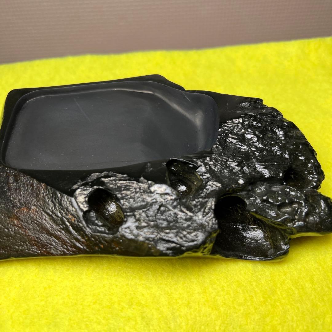 ⭕️屋久島硯 秀命堂 秀命作 純手彫り 希少な硯 女性好み作品 荒々しさ