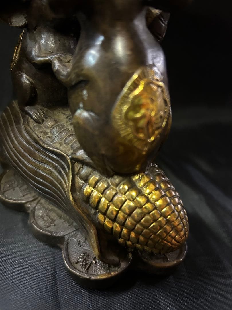 ブロンズ製 ネズミの彫刻 豊穣の象徴 財運 富 繁栄