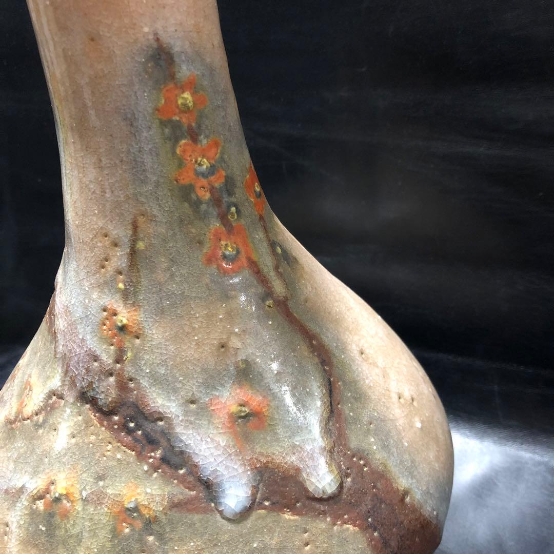 美しい古美術◾️蔵から見事な梅の木が描かれた釉薬