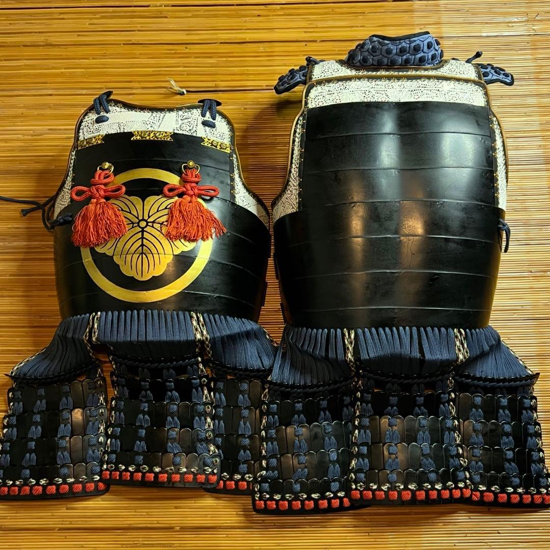 新品同様、美品！『光忍』丸武工房製【鎧•甲冑】紺糸威 黒胴 当世具足　甲冑 一式