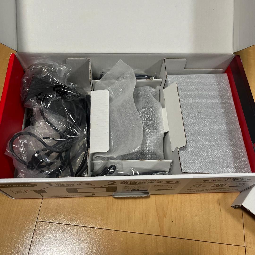 ニンテンドーSwitch 任天堂　本体　グリップコントローラー Fit