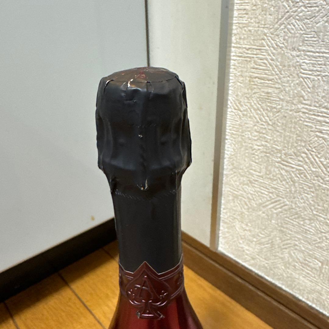 アルマンドレッド 箱、カバー付き アルマンド ドゥミセック レッド