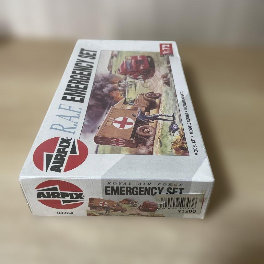 コレクター放出！絶版二戰歩兵と救護車モデル 価値高いセット. Ln109