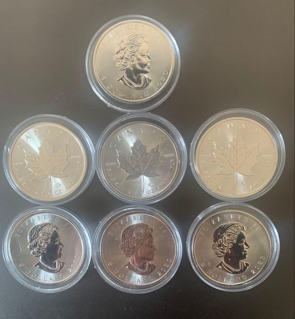 カナダ メイプルリーフ銀貨 １オンス 2020年クリアケース入り7枚セット 2020年 カナダ メイプルリーフ銀貨 1オンス 25枚セット クリアケース