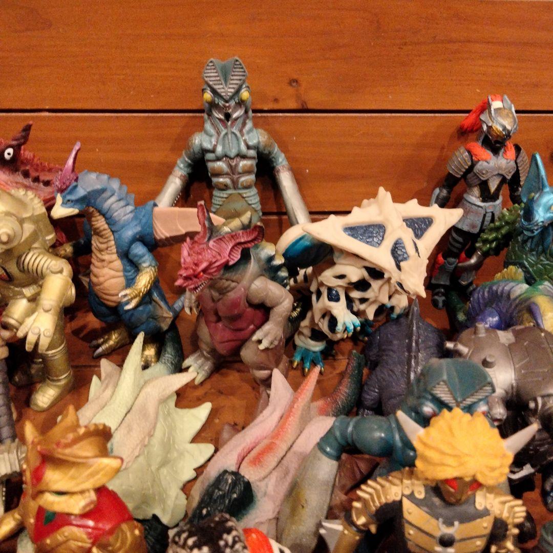 買うゲーム・おもちゃ・グッズ - 円谷プロ ウルトラマン 怪獣 星人