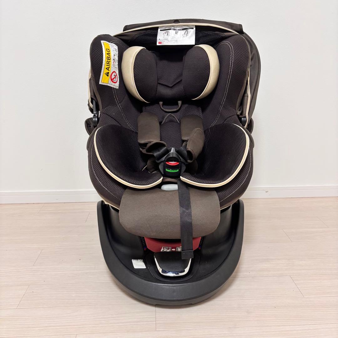 【美品】 エールベベ クルット4s グランス シャンパンプラウン