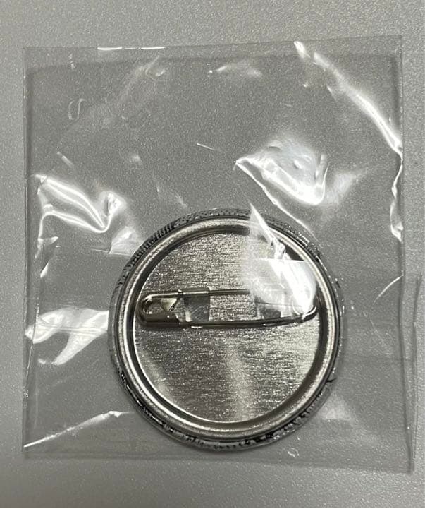 シャンクス オールフェイス ガシャ 缶バッジ 名シーン 横顔 RED