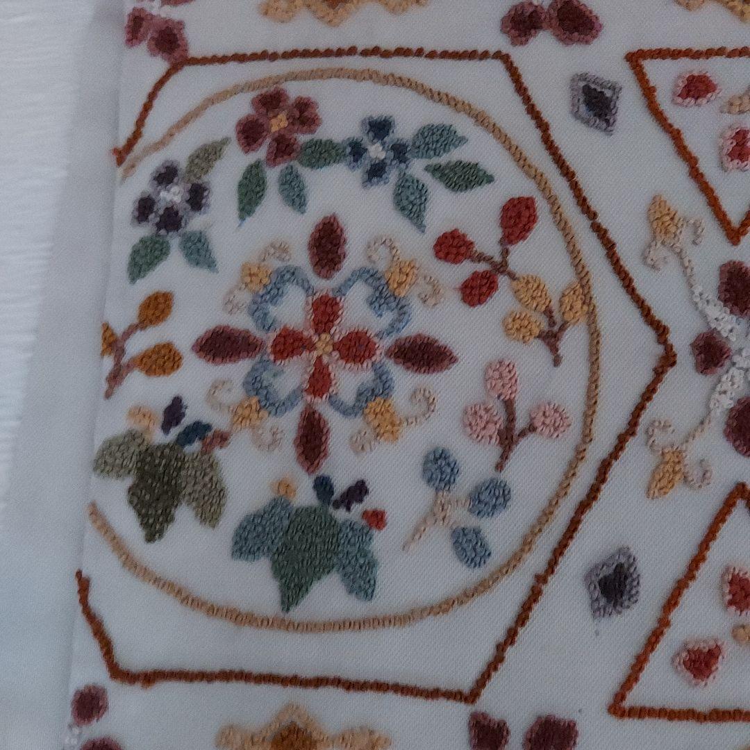 【新品未使用美品❣️】さがら刺繍　六通　正絹袋帯