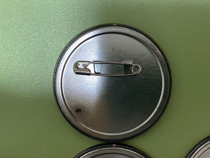 エーミール　缶バッジ