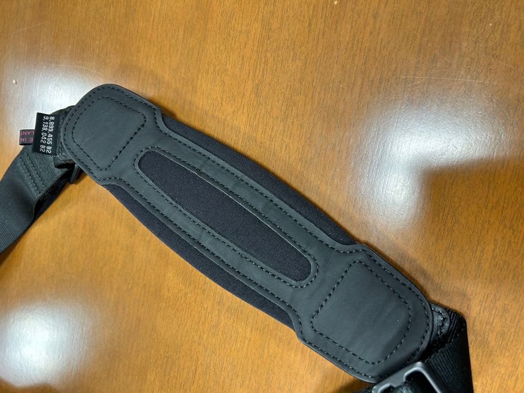 TUMI トゥミ　ガーメントバッグ　22133D4 ブラック