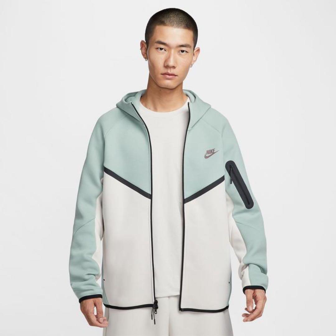 Nike テックフリース　セットアップ