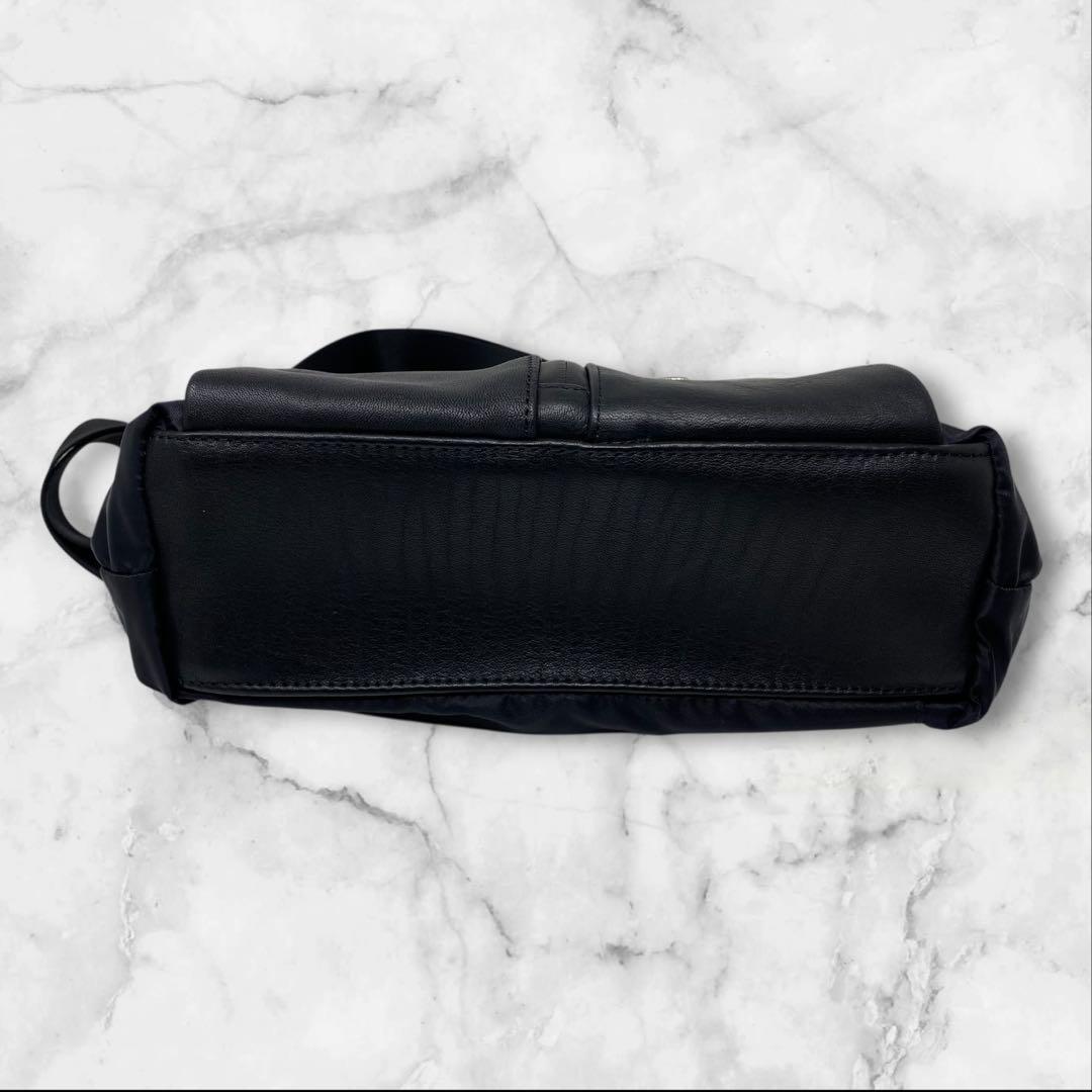 ear PAPILLONNER × BURLAP OUTFITTER ショルダー