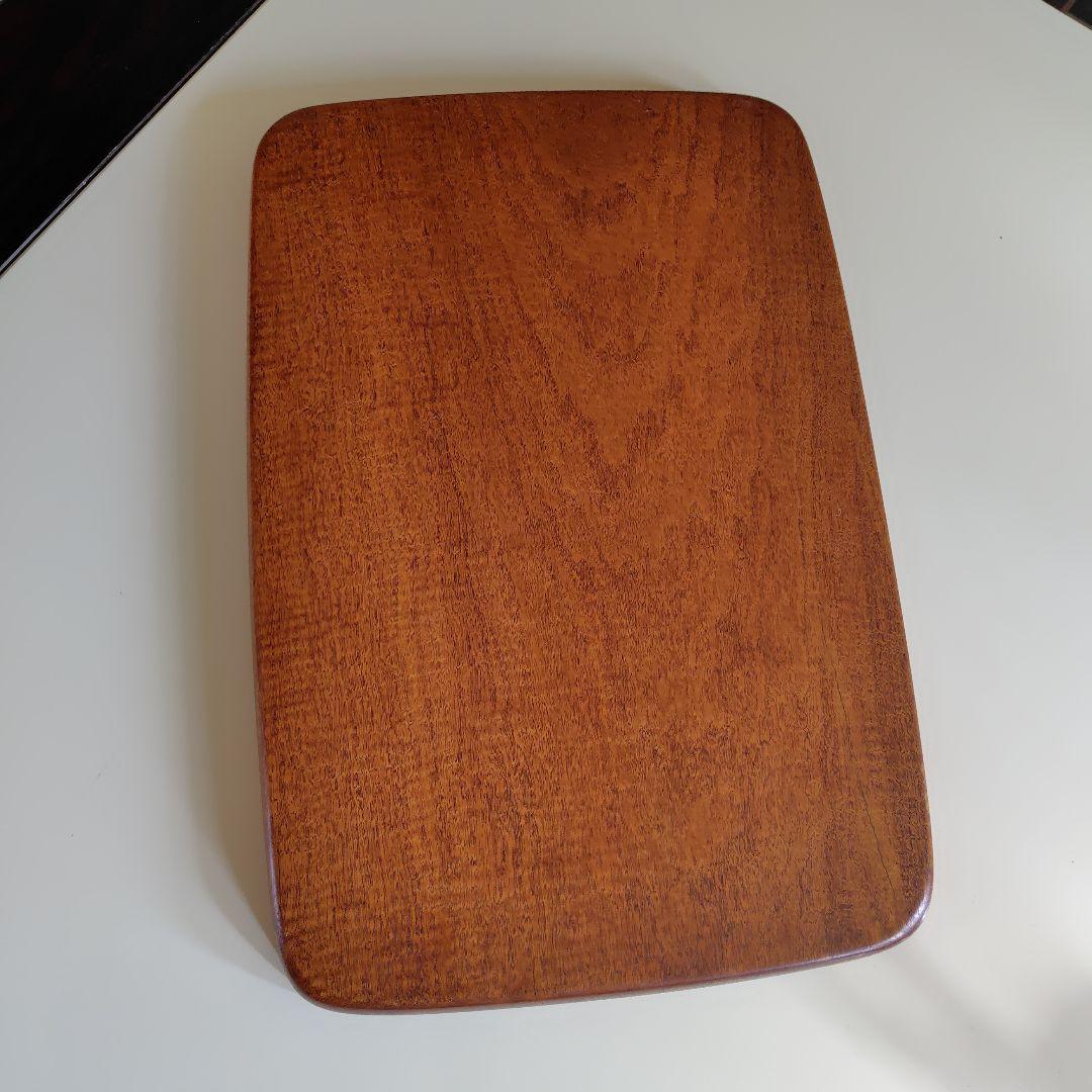 本花梨無垢板使用長盆漆仕上げ