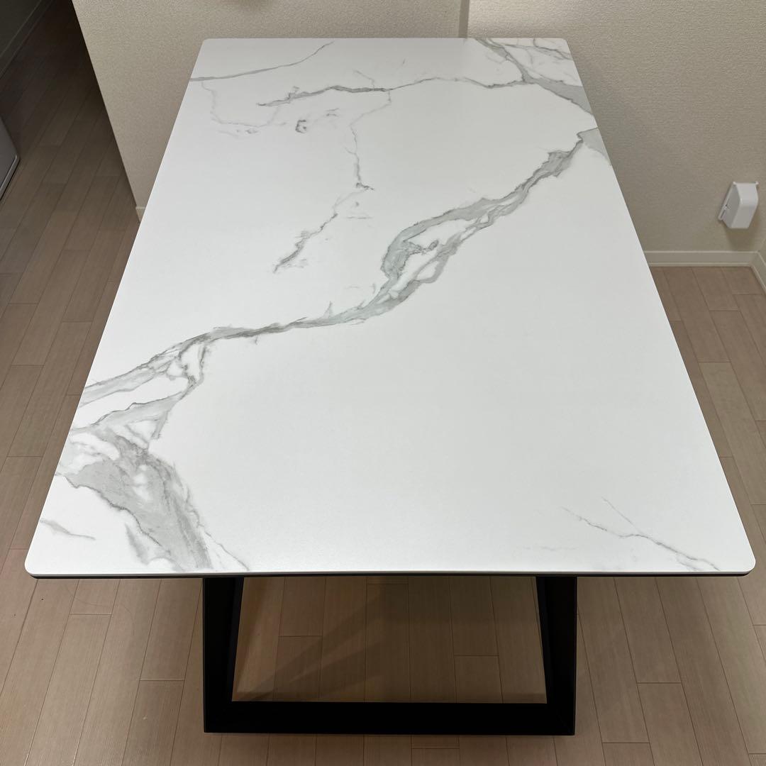 セラミックテーブル　ホワイト　135×85 72