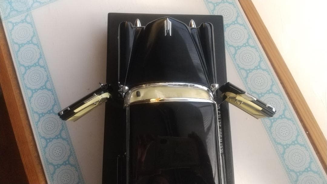 グリーンライト 1/18 1955キャデラックフリートウッド　ゴッドファーザー