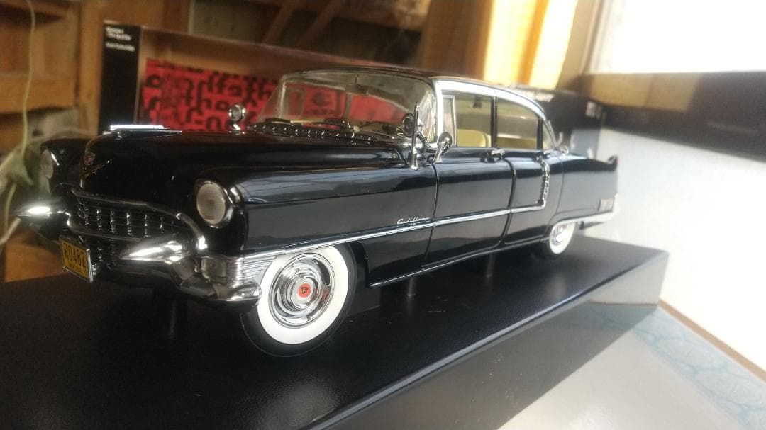 グリーンライト 1/18 1955キャデラックフリートウッド　ゴッドファーザー