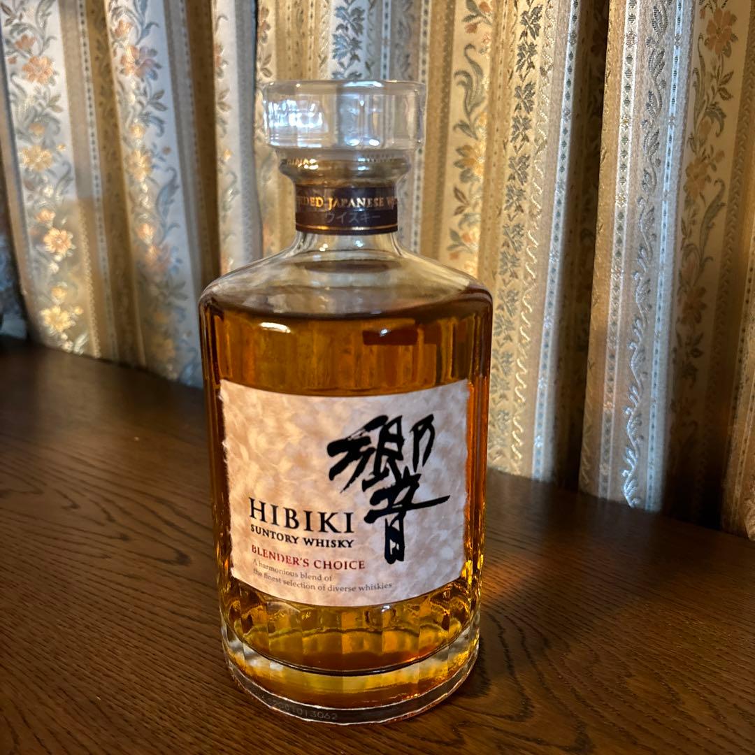 SUNTORY響 BLENDER'S CHOICE 700ml