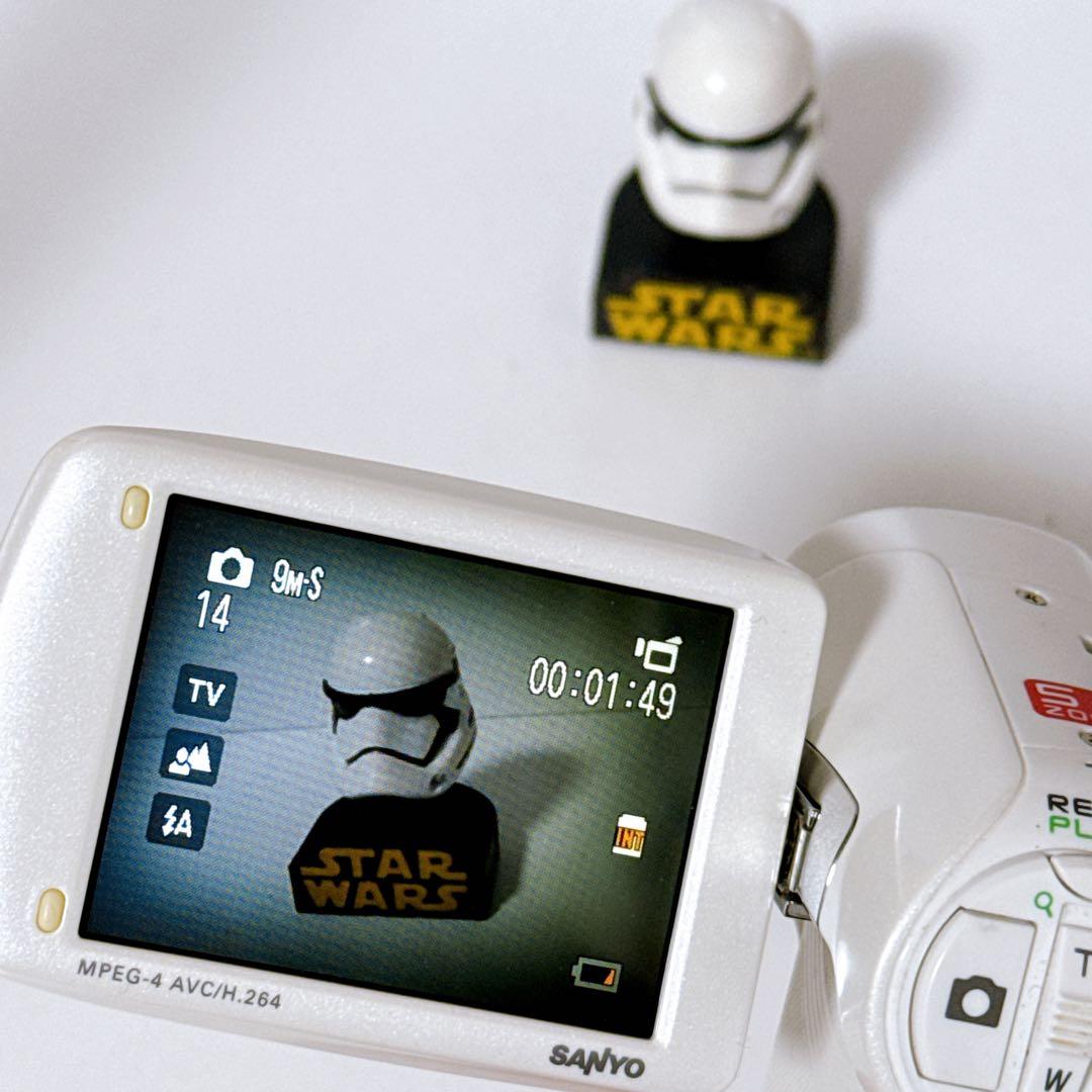 【動作品】SANYO デジタルビデオカメラ Xacti DMX-CG9 ホワイト