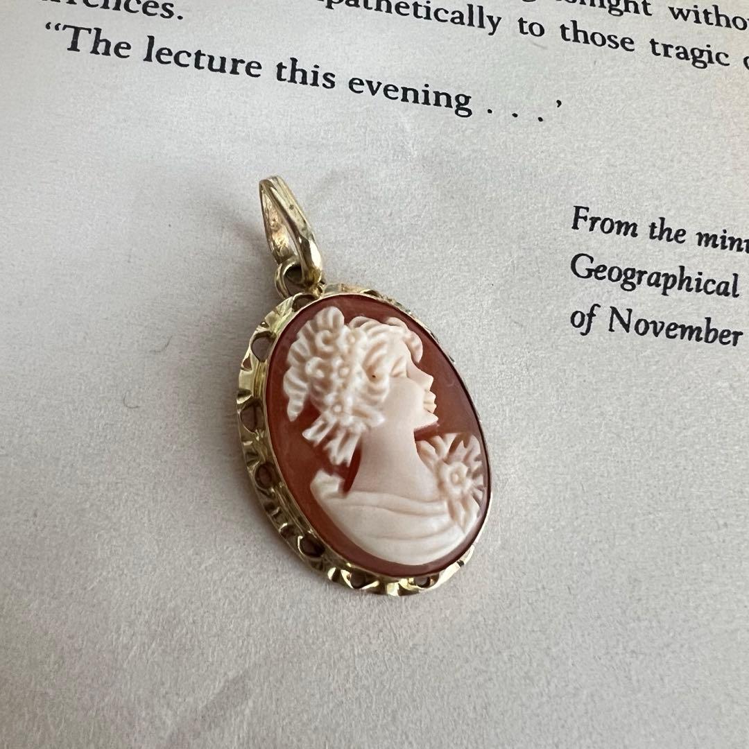 k18 (750)シェルカメオ ペンダント