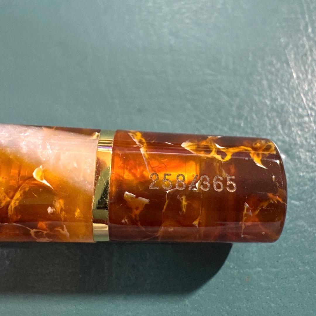 【美品】ビスコンティ(Visconti) 万年筆 オペラ 限定品