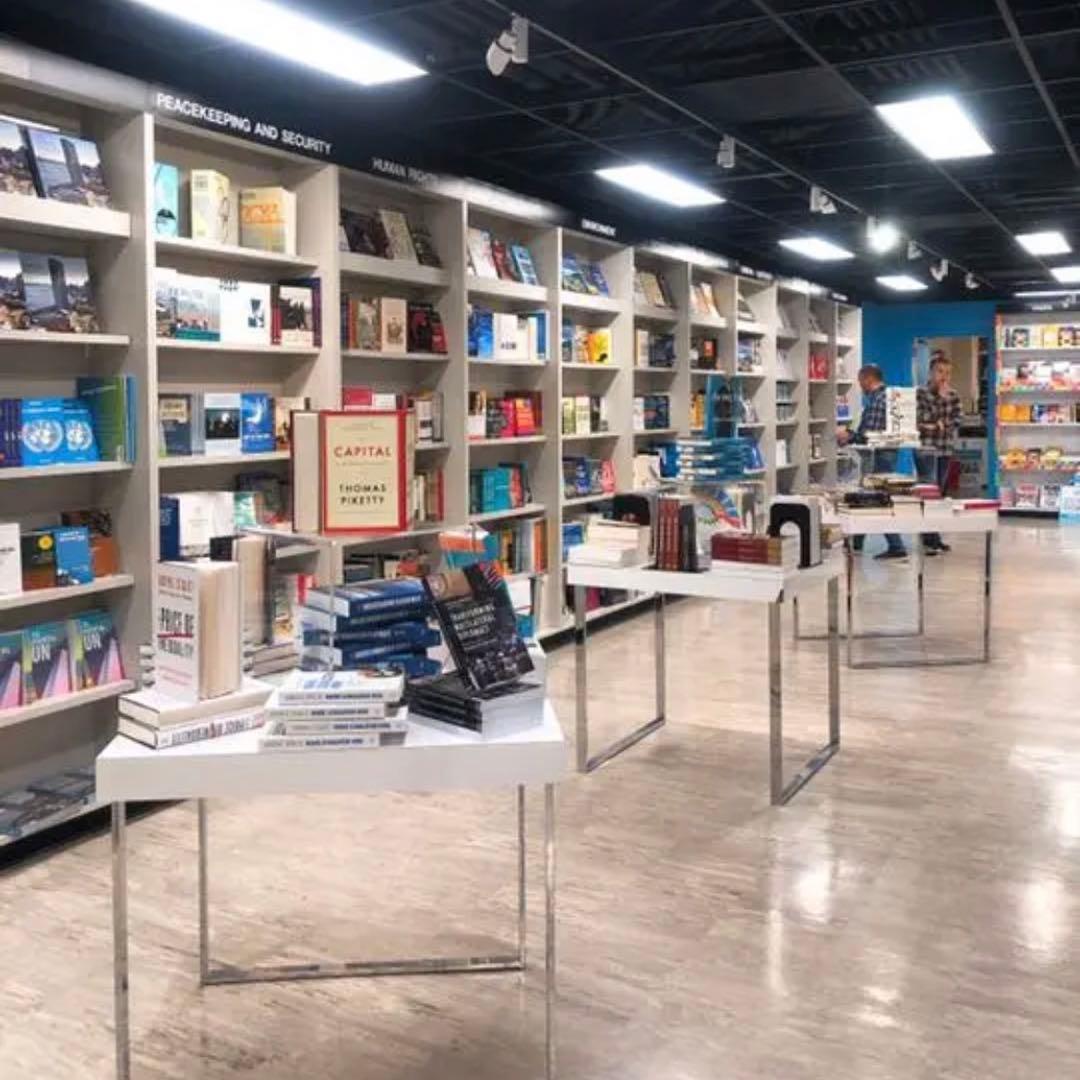 【特別提供品】SDGs  ピンバッジ　10点　新品未使用　【国連本部入手品】