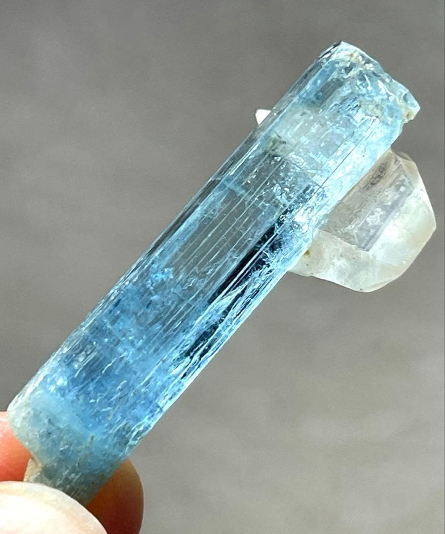 【希少・大結晶】アクアマリン 共生 スモーキークォーツ 原石 15.45ct