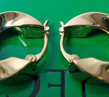 BOTTEGA VENETA ツイスト ピアス 極美品