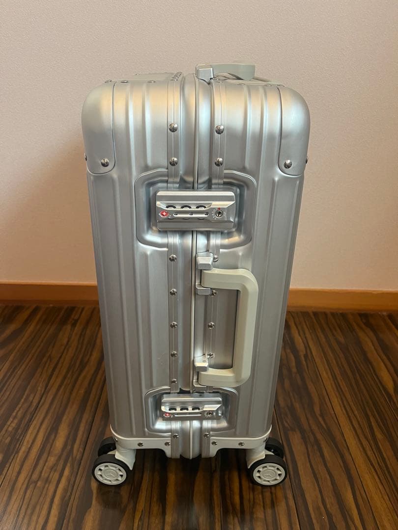 週末限定値下げ¥45000→¥40000ベンツキャリーケース32L