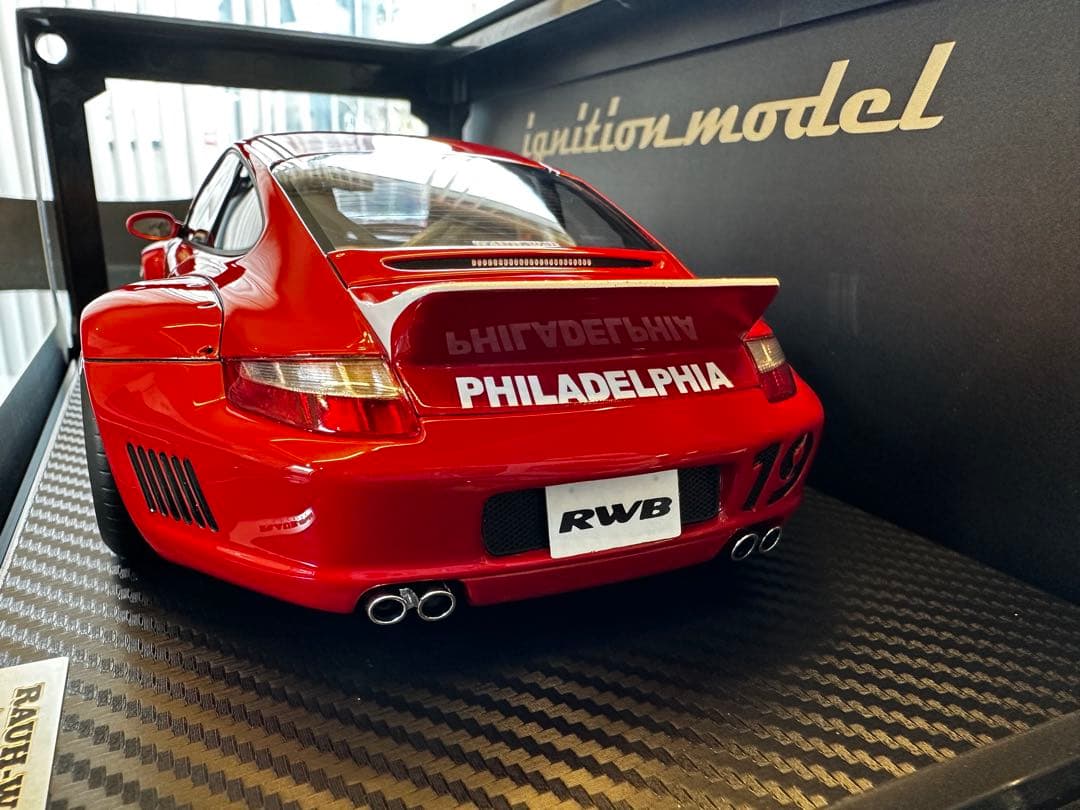 RWB997 ignition model 1/18赤