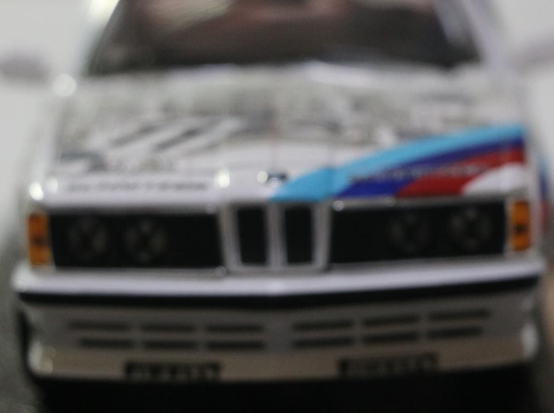 ANSONスケールモデル製　ＢＭＷ６３５CSI 　ＤTI仕様　1/18 中古品