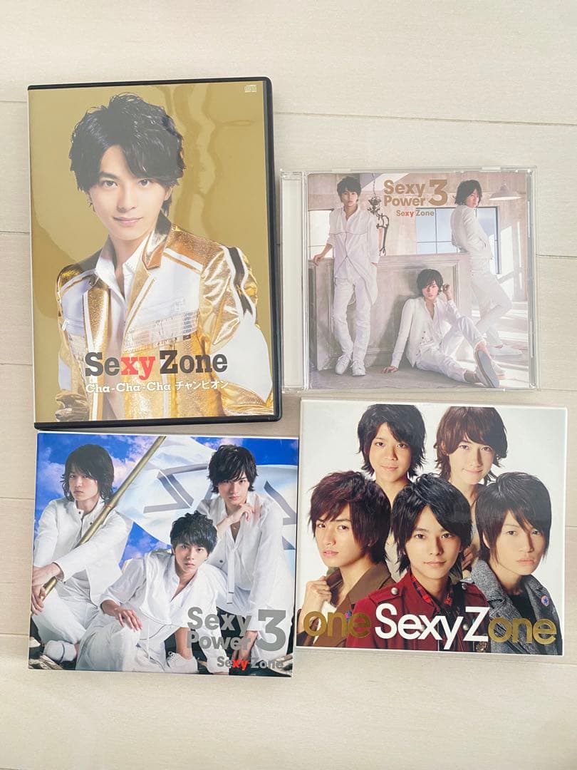 Sexy Zone グッズまとめ(DVD4枚、CD、ペンライト3本、写真など)