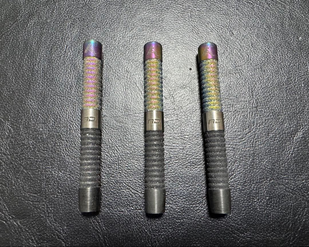 レッドドラゴン ピーター・ライト ワールドチャンピオン ダイアモンドエディション