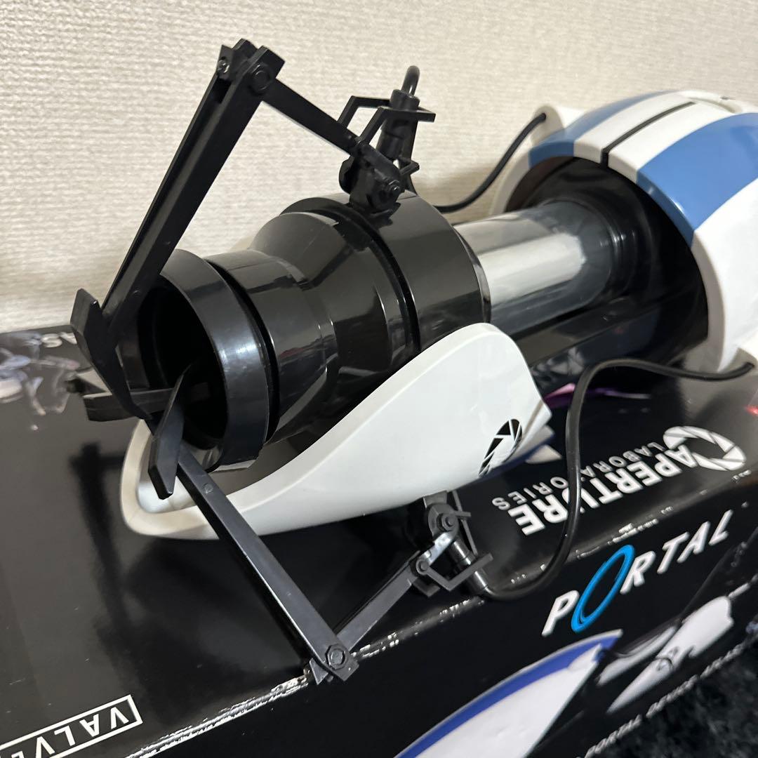 ポータル ガン NECA プロップ レプリカ Portal Device 1/1