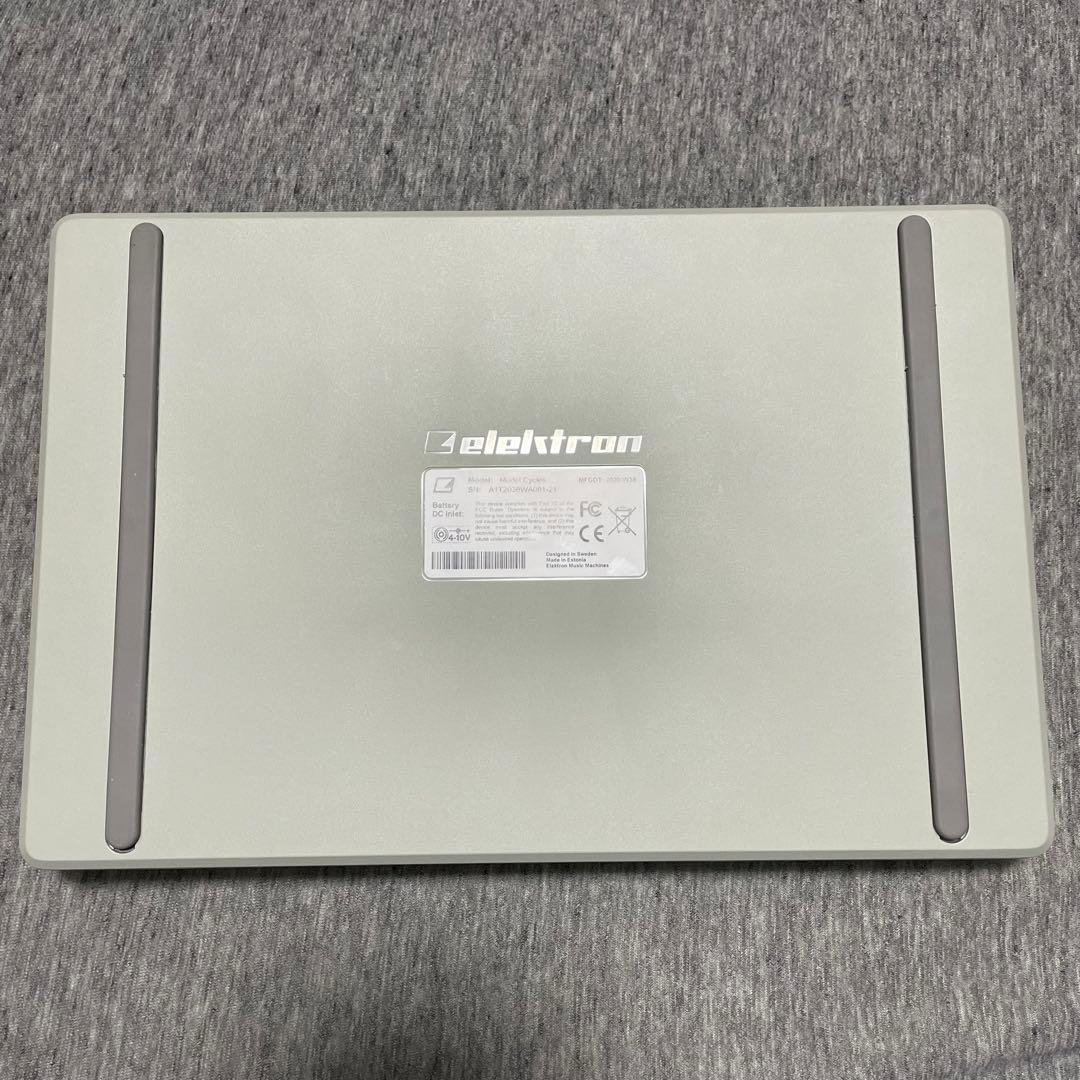 茶道具 美術漆器 お盆 萩と蝶 No422B