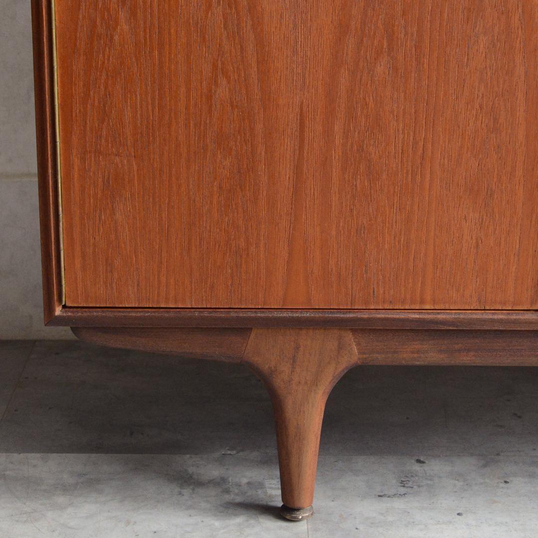 マッキントッシュ ヴィンテージ ガラスキャビネット サイドボード