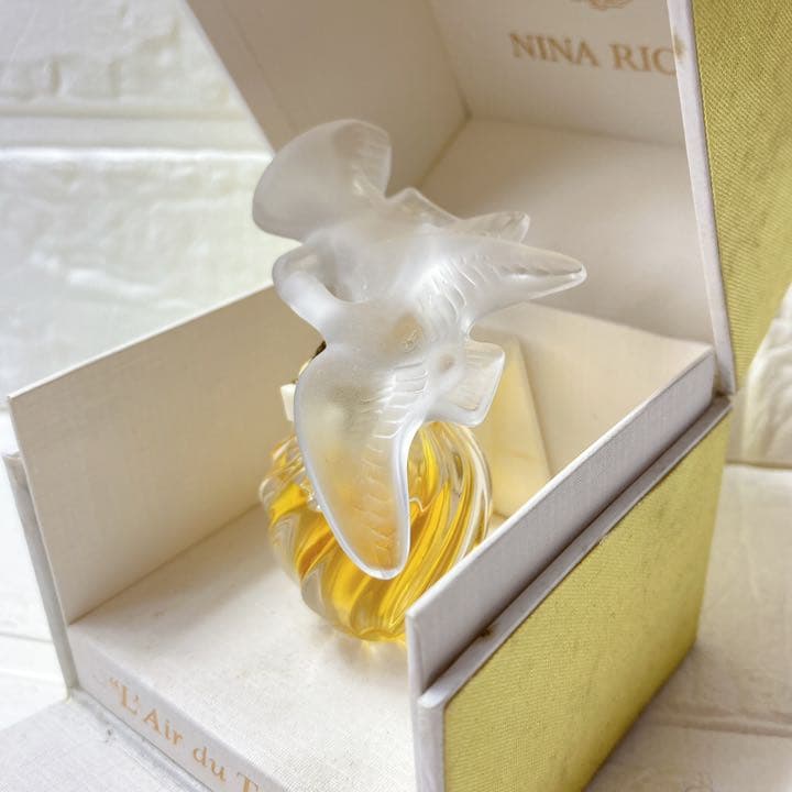 希少 ニナリッチ レールデュタン ラリックボトル ヴィンテージ - メルカリ