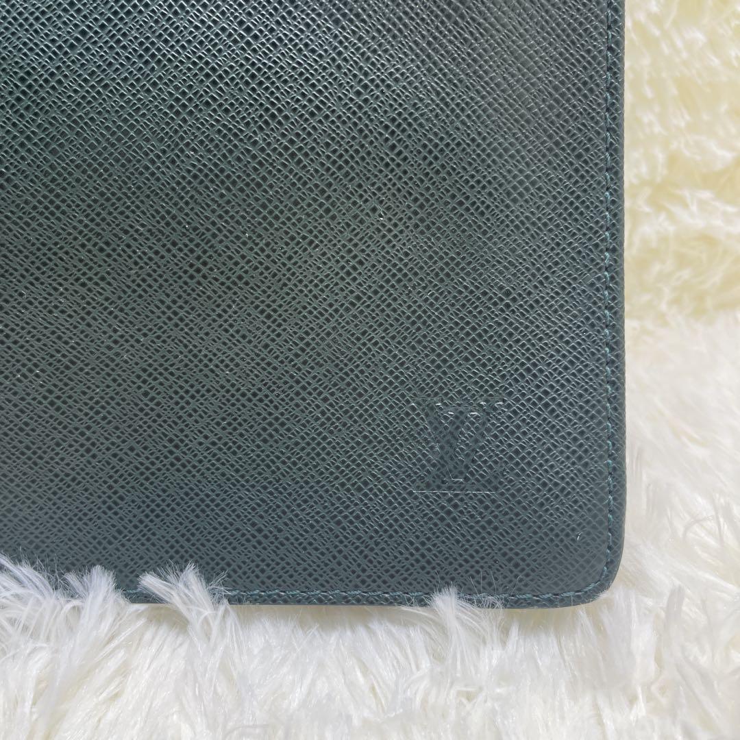 ルイヴィトン タイガ セルヴィエット クラド　タイガ ビジネスバッグ 通勤