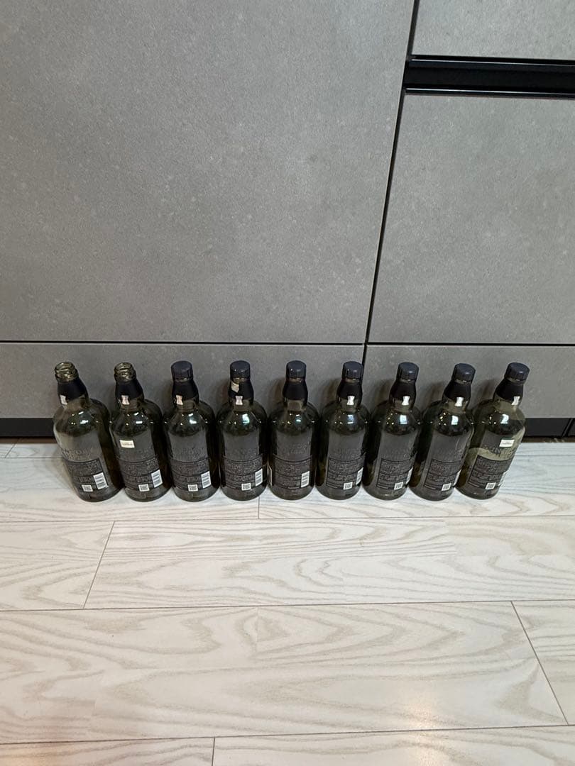 山崎18年 空瓶9本