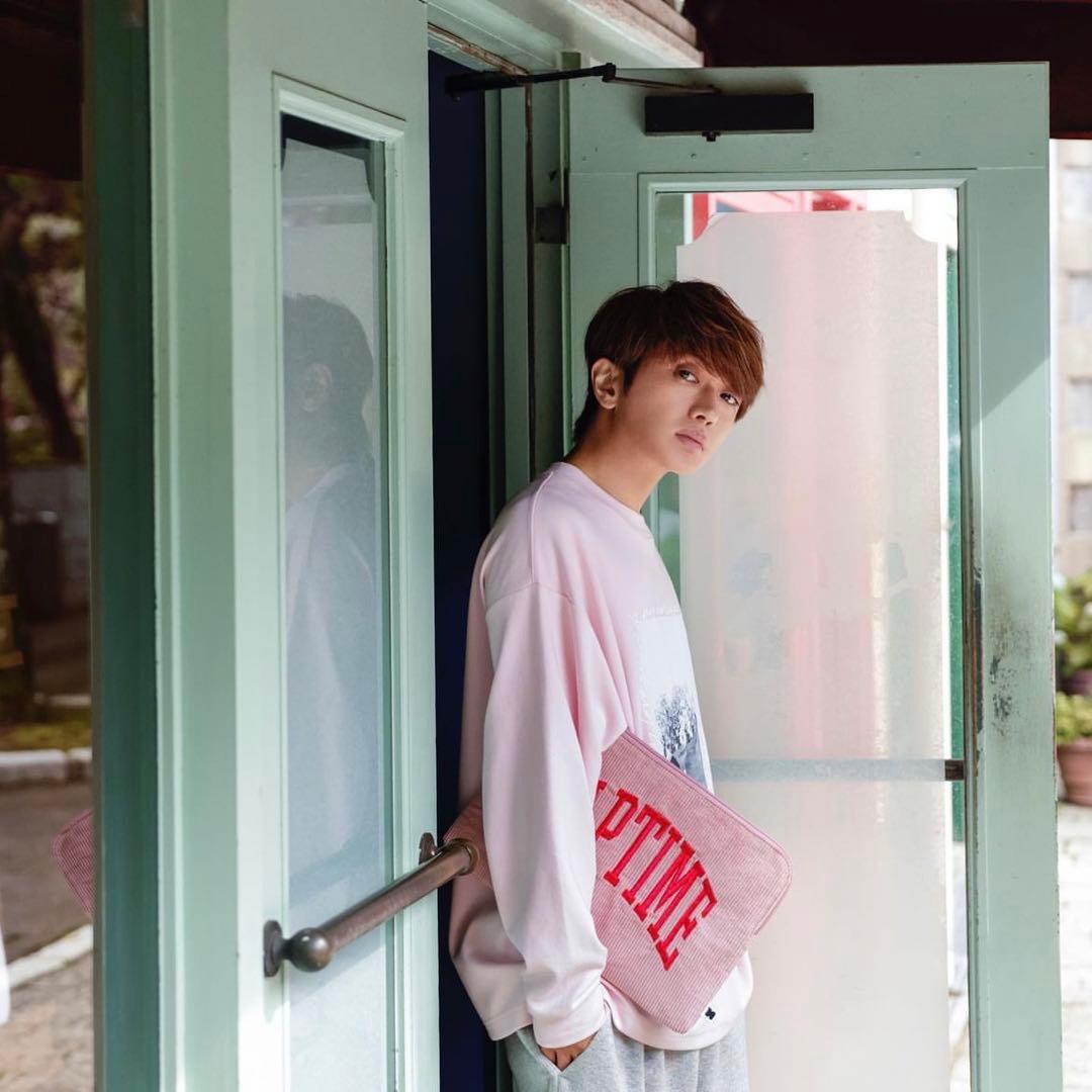 Nissy naptime フォトプリントプルオーバーカットソー