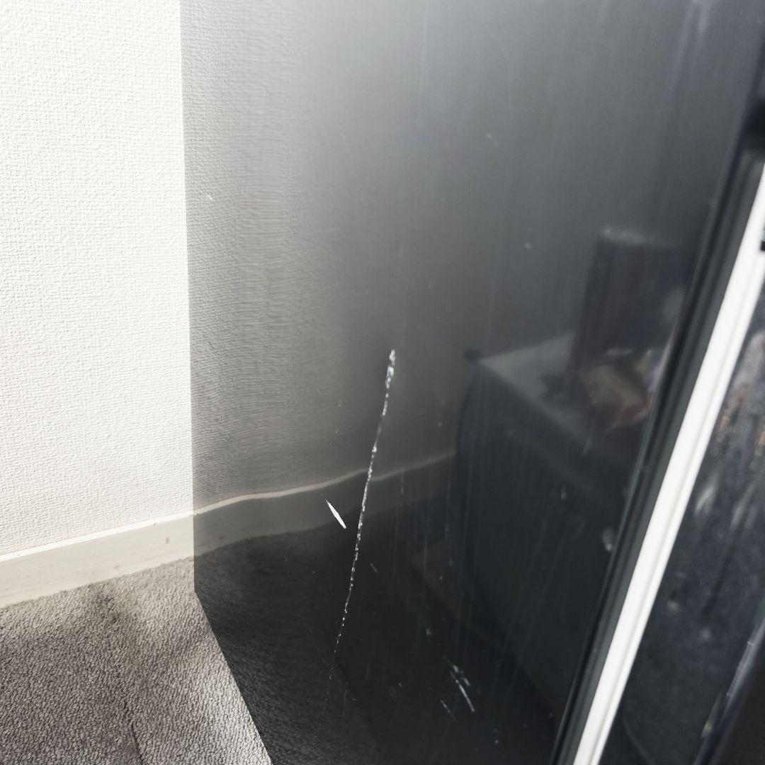 【送料込み】ブラック冷蔵庫 冷凍室付き　一人暮らし用 引っ越しのため、出品です。