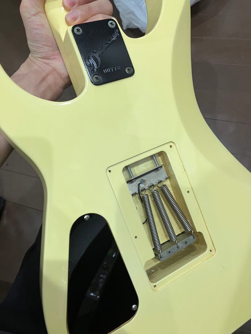 最終価格　優美音響　Duncan Quattro エレキギター